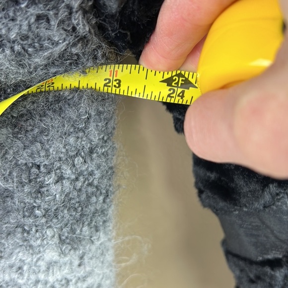 Gorgeous Long Sweater Duster Coatigan – Faux Fur Collar with Pompom Ties - Picture 2 of 10